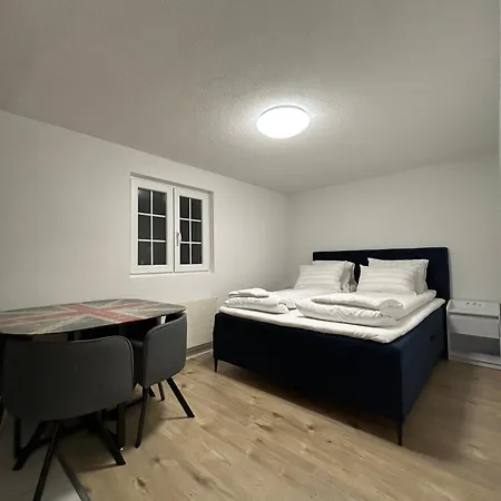 Wef And Luxury Ak Apartamento Küblis